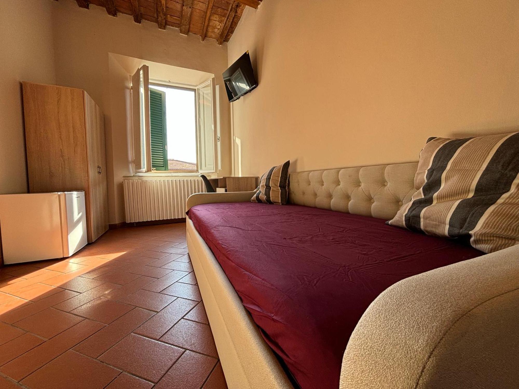 Window To The Tower Bed & Breakfast Pisa Exterior foto